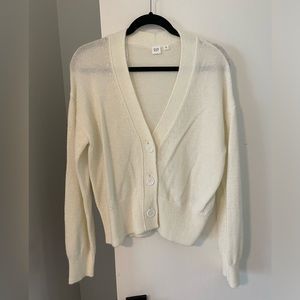 Cream Buttoned Short Cardigan